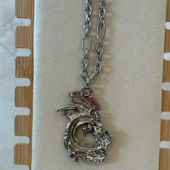 Silver Stainless Steel Dragon Pendant Necklace Gothic Style Unisex - Brand New - Picture 6 of 7